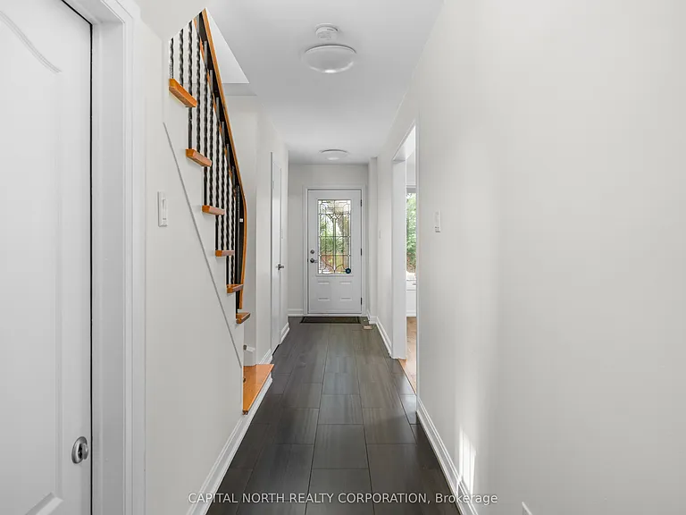 2396 Barcella Cres — Photo 15