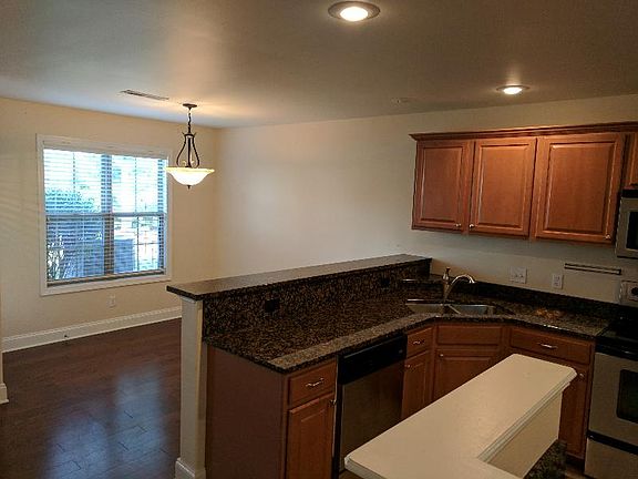 4th image of 418 Old Grist Mill Blvd #418