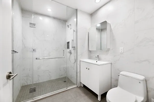 Rented by REAL New York | media 39