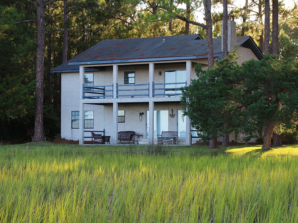 2nd image of 544 Cattle Hammock Rd