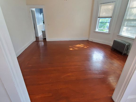 3rd image of 108 Warrington St Floor 2