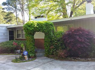 5164 Lake Shores Rd, Virginia Beach, VA 23455