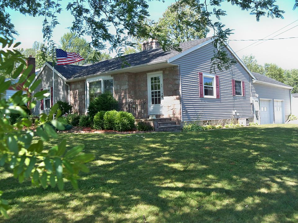 1st image of 53 Nightengale Ave