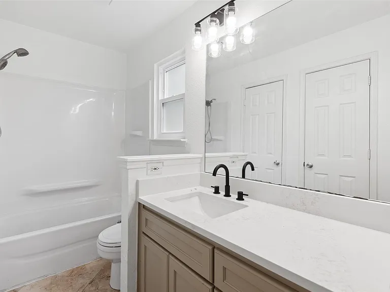 24210 Hard Wood Dr — Photo 8