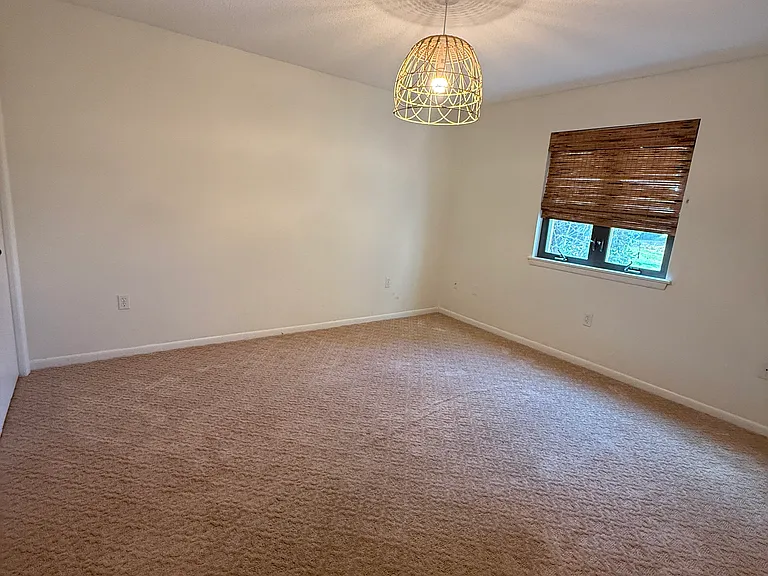 4 Turtle Bay Dr #4 — Photo 11