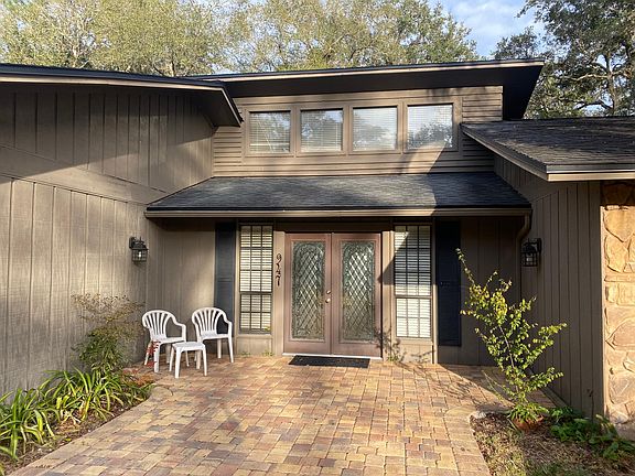 2nd image of 947 Fruitwood Dr