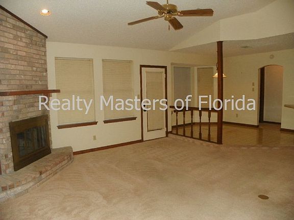 4th image of 417 Pheasant Ct