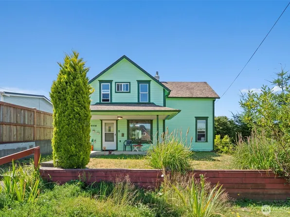 806 California Street, Raymond, WA 98577