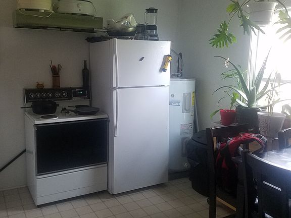 Eat in Kitchen