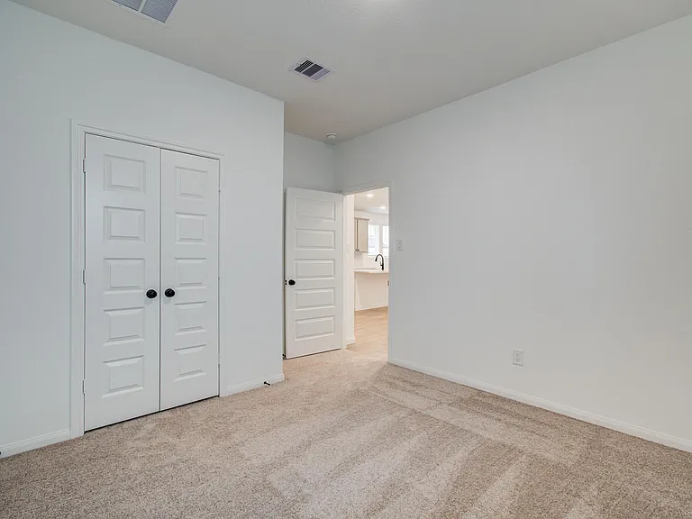 7231 Yarrow Blossom Ct — Photo 23
