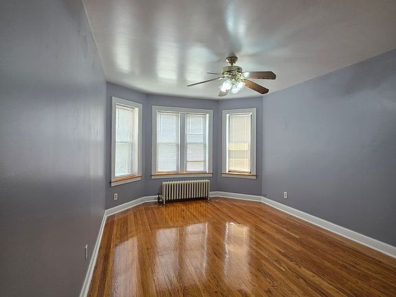 3rd image of 1651 E 74th Pl #7444-2