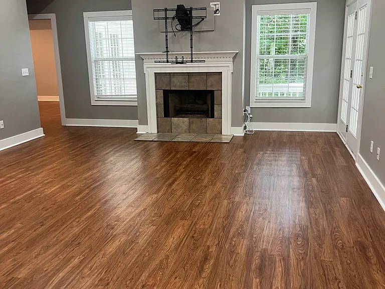 1914 Hillbrook Cir — Photo 6
