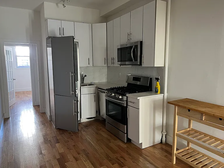 150 Norman Ave #1L — Photo 7
