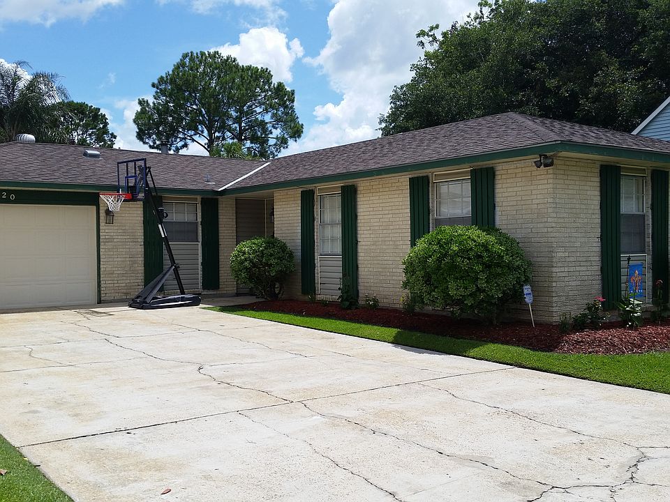 1st image of 420 Fairway Dr
