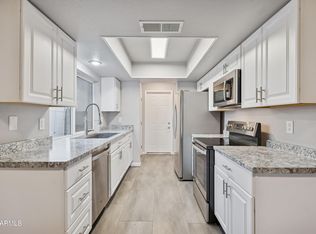 7208 W Medlock Dr, Glendale, AZ 85303