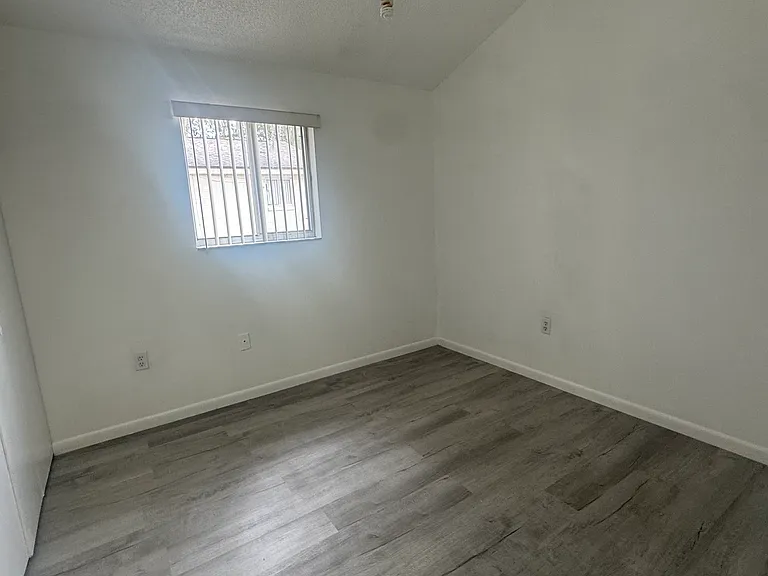 218 S Rossiter St #218 — Photo 9
