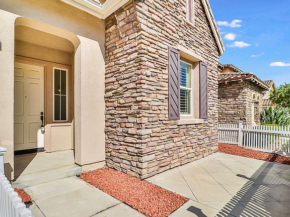 2nd image of 4607 Valerio Way