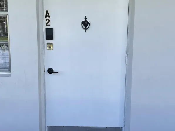 30 SE 13th St APT A2, Boca Raton, FL 33432