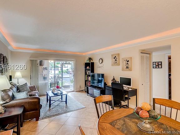 3rd image of 4165 NW 90th Ave APT 102