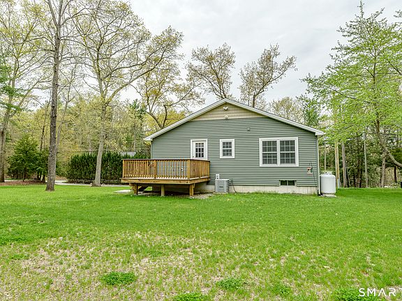 2nd image of 11 Breaults Landing Road