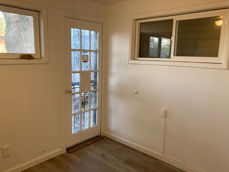 248 S King St — Photo 14
