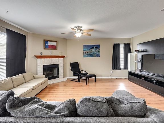 3rd image of 17308 Ardisia Dr