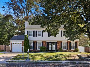 4530 Lantern Pl, Alexandria, VA 22306