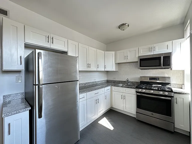 2349 N Drake Ave #4 — Photo 3