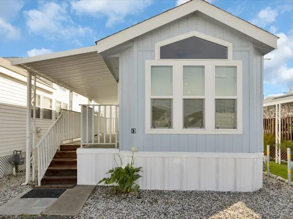 835 Kimball Ave #13, Seaside, CA 93955