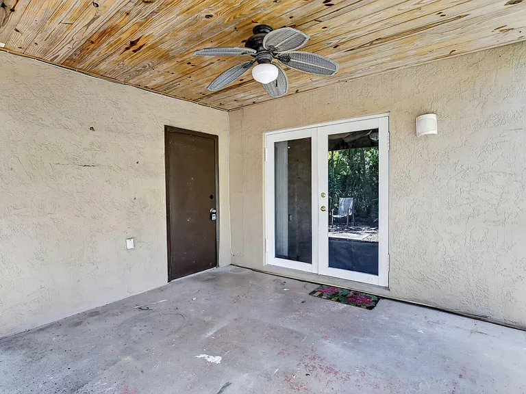 2520 Van Buren St #4 — Photo 35