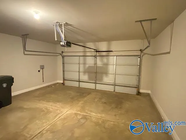 311 River Rock Dr — Photo 47