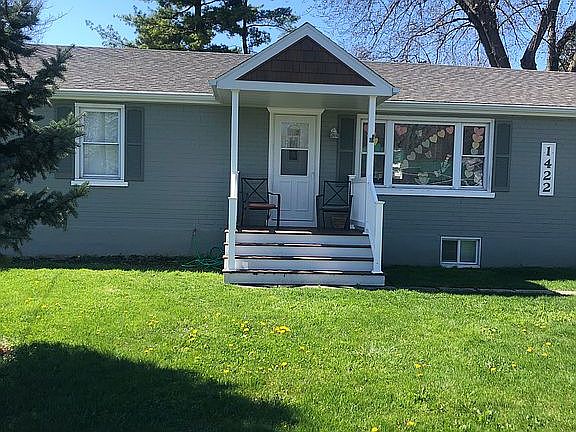 2nd image of 1422 Jolson Ave