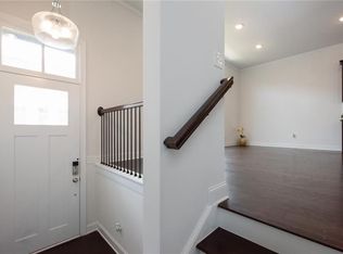 637 Avondale Creek Dr, Decatur, GA 30032