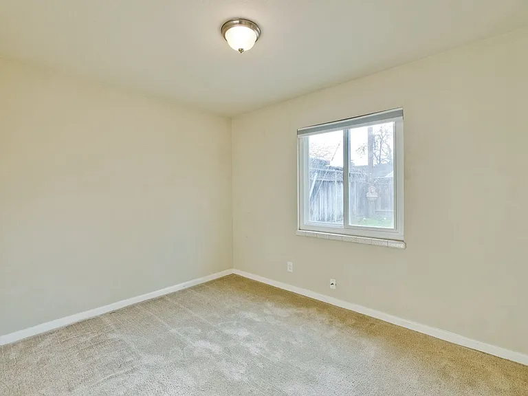 1778 Balsa Ave — Photo 25