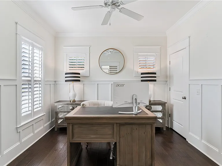 1077 Sinclair Way — Photo 14