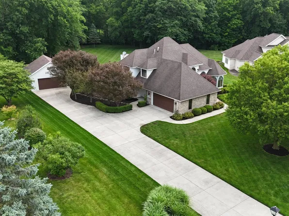 1207 Hidden Brook Dr, Hicksville, OH 43526