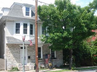 231 E Main St, Lititz, PA 17543