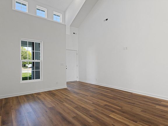 5th image of 23817 Harvest Heights Cir #1