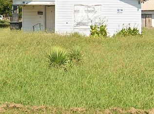 817 S Oak St, Holdenville, OK 74848