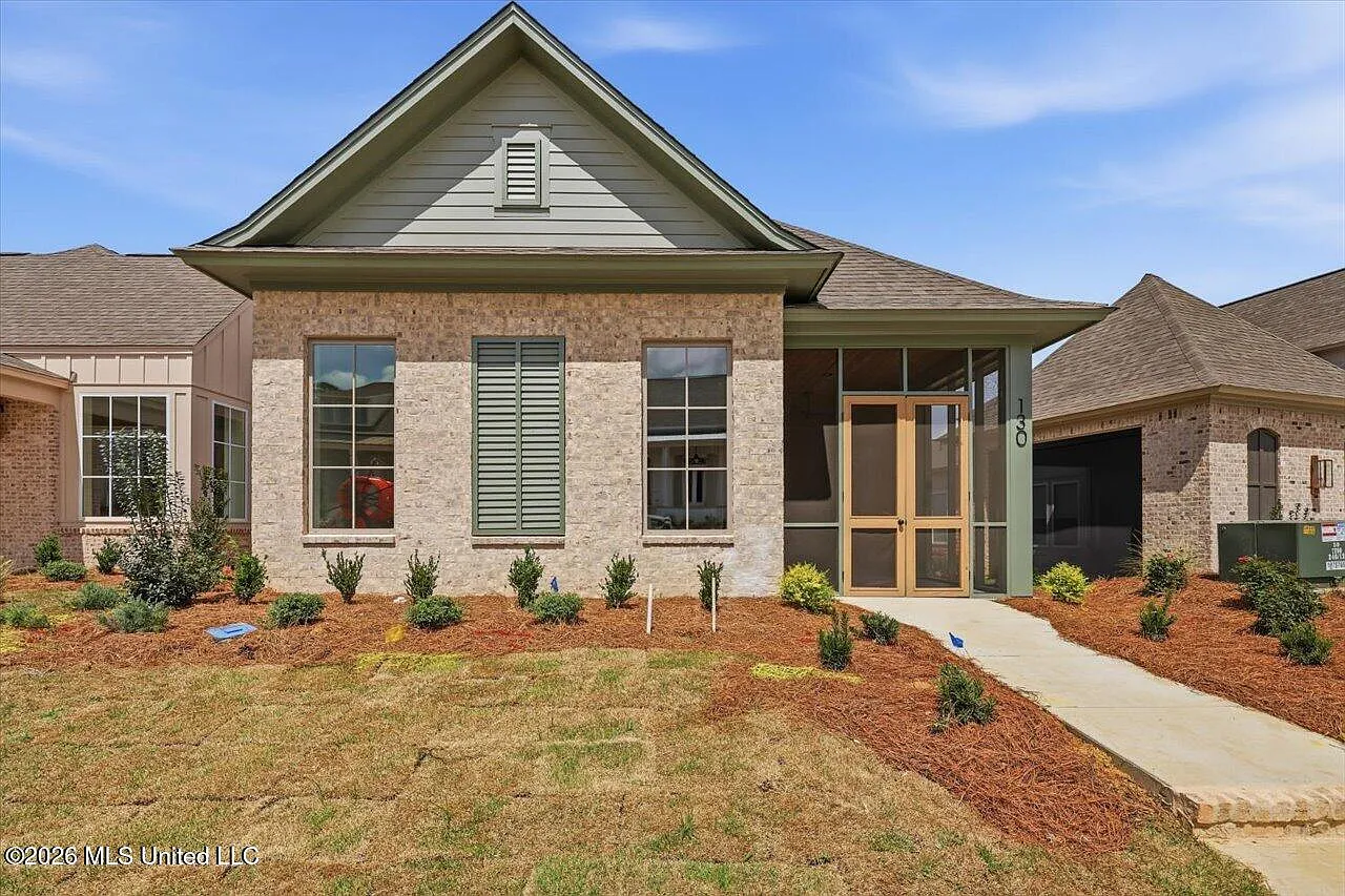 3 bed, 2.5 bath, 2130 sqft, $4,650 — Photo 1