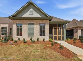 130 Water St, Madison, MS 39110