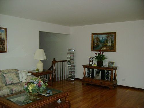 3rd image of 656 W Eggerding Dr