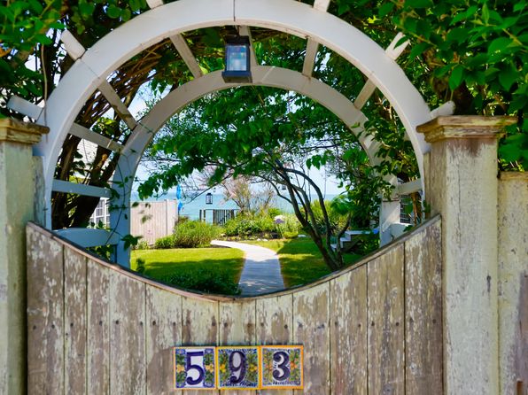 593 Commercial Street, Provincetown, MA 02657