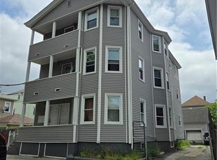 14 Kenwood St, Providence, RI 02909