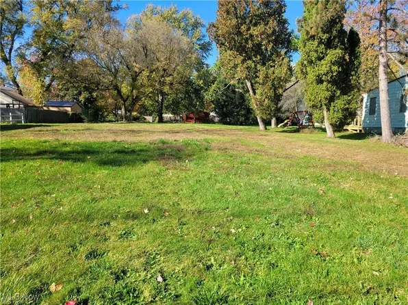 251 State Route 7, Andover, OH 44003