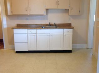 33 Hill St, Naugatuck, CT 06770