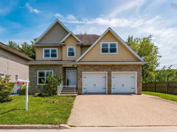 5 Brentwood Dr, Bedford, NS B4A 3R2