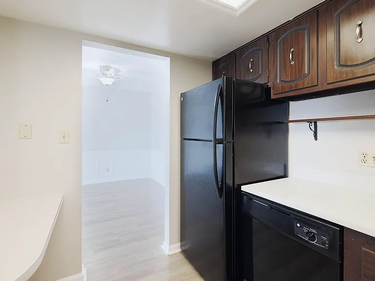 The Jefferson Apartments — Photo 11