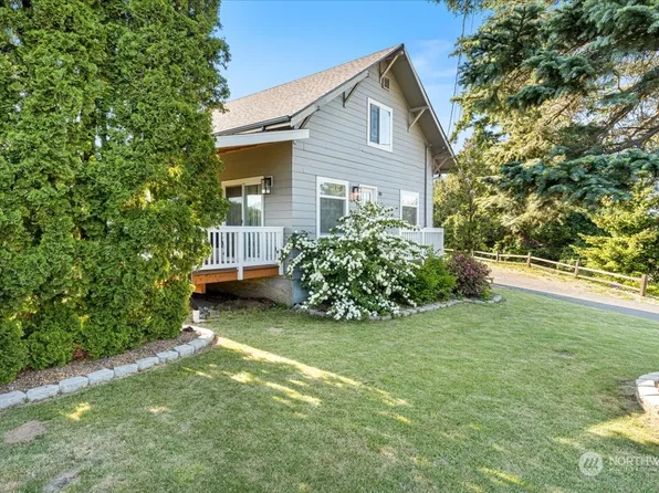 101 Hilltop Ln, Bellingham, WA 98226