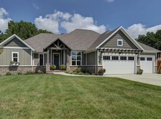 413 W Everwood Way, Nixa, MO 65714